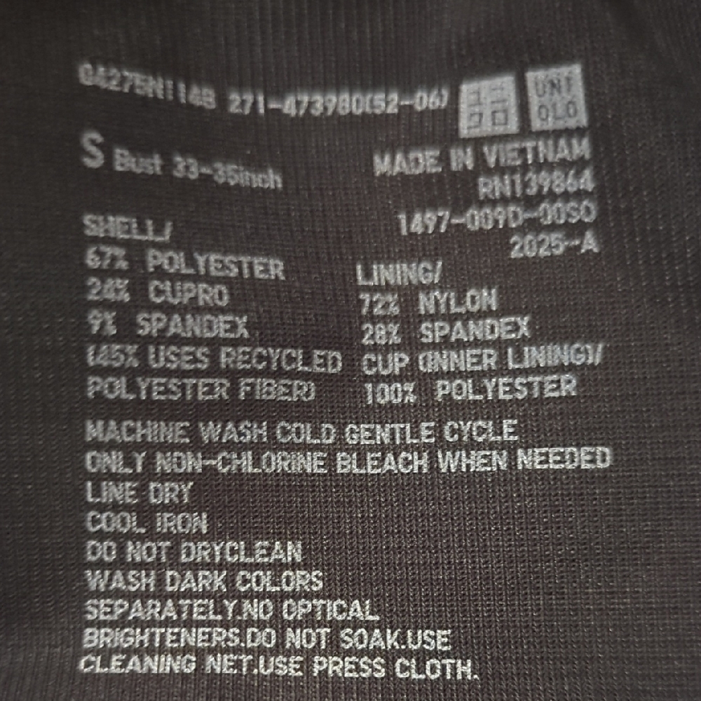 Uniqlo Women's Black Tank Top - Picture 4 of 5